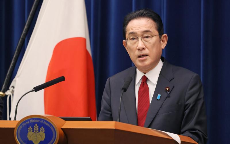 Japanese Prime Minister Fumio Kishida holds a press conference, 25 February 2022 