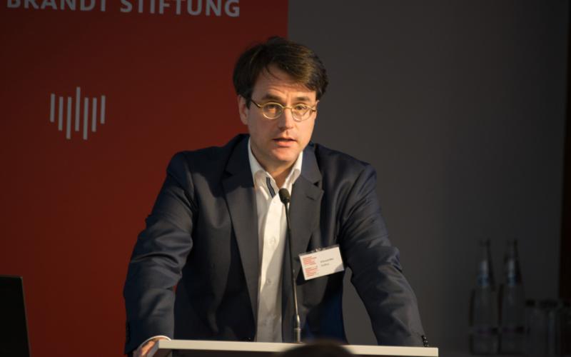 Alexander Gallus auf der Konferenz „Wir wollen mehr Demokratie wagen“ – Antriebskräfte, Realität und Mythos eines Versprechens, © Philipp Jester, BWBS