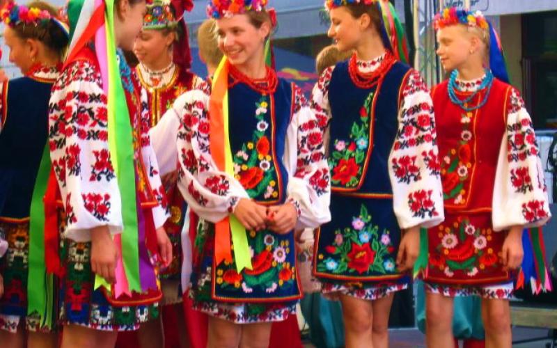 Ukrainian girls.jpg More details Ukrainian girls wearing traditional clothes and embroidery at the Fifa world cup 2006