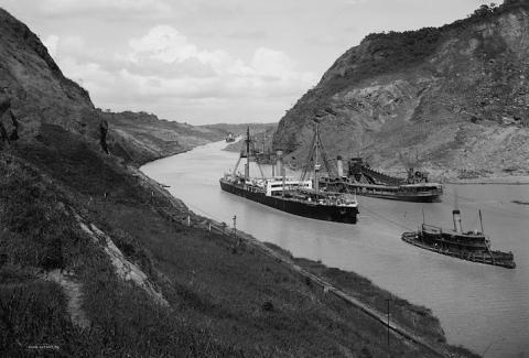 SS Kentuckian, Panama Canal