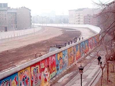 Die Berliner Mauer.  © Noir aus der deutschsprachigen Wikipedia [GFDL oder CC-BY-SA-3.0]