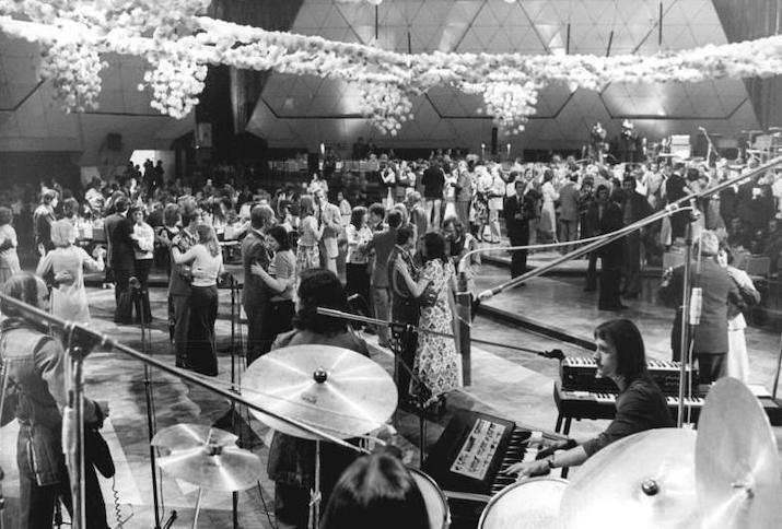 "Ball der Jugend" im Palast der Republik 1976